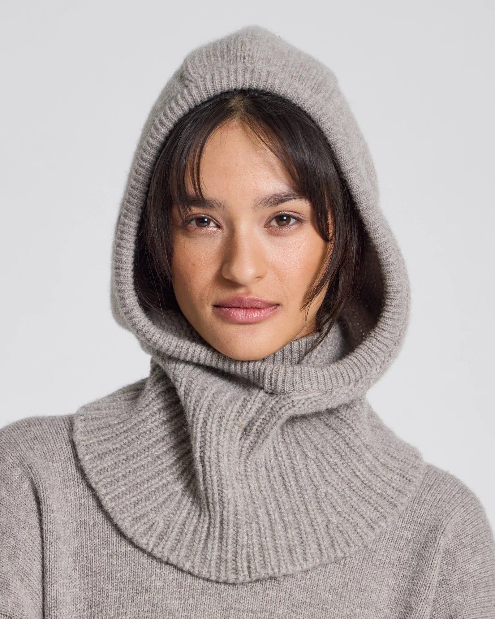 Gai+Lisva Balaclava Lambswool Stone grey