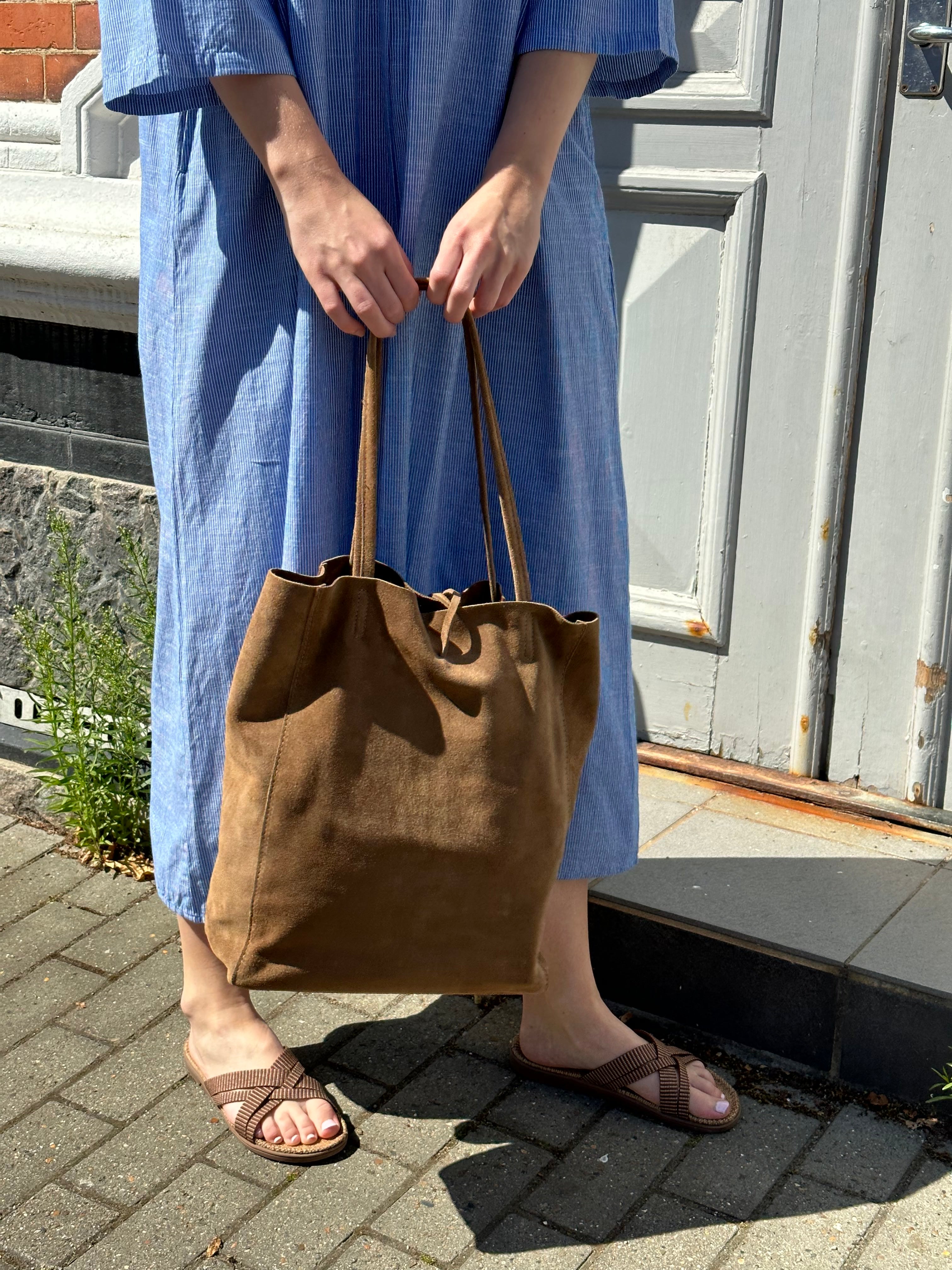 shopper ruskind taupe