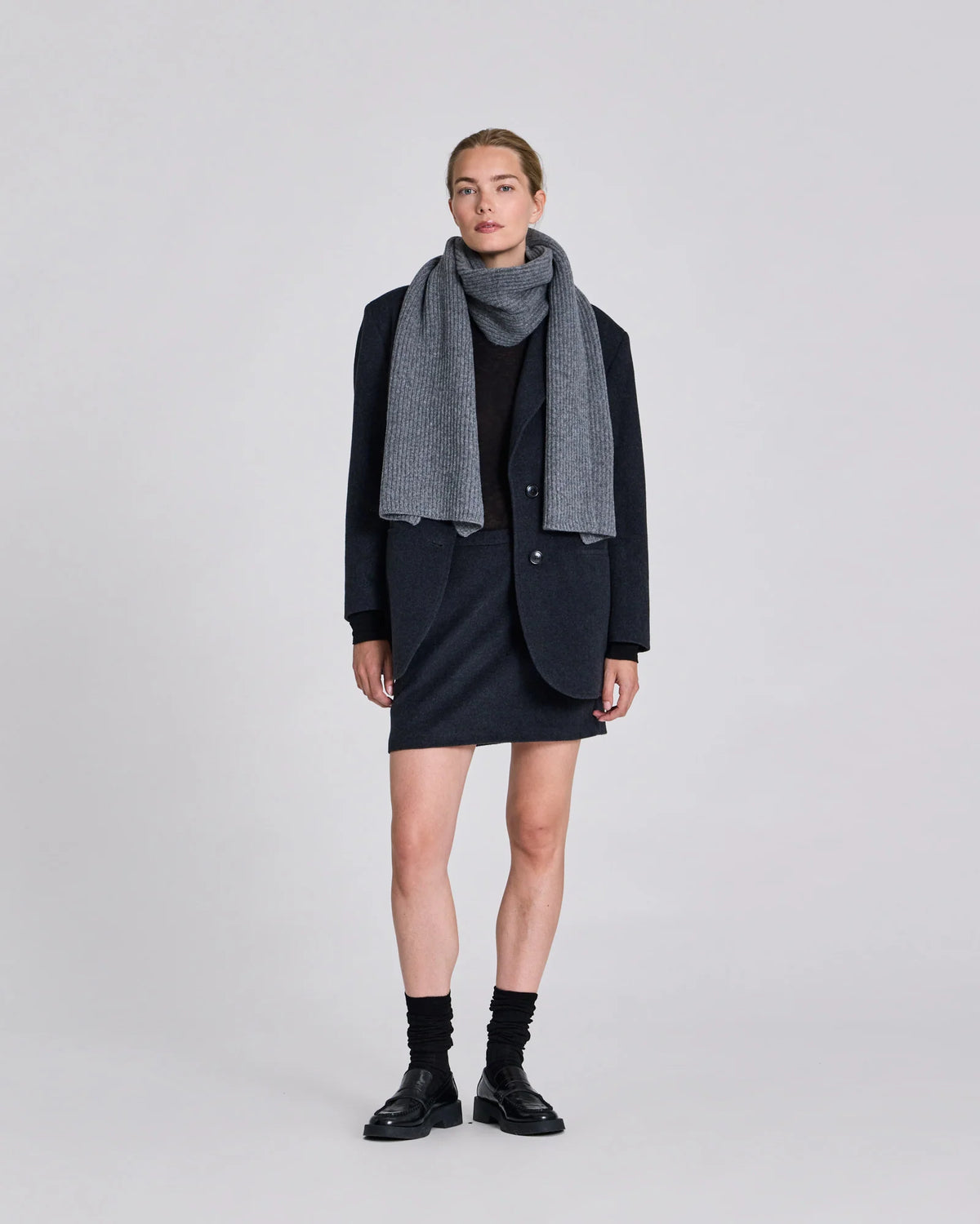 Lisva Klarisa Lambswool scarf Grafitti grey melange