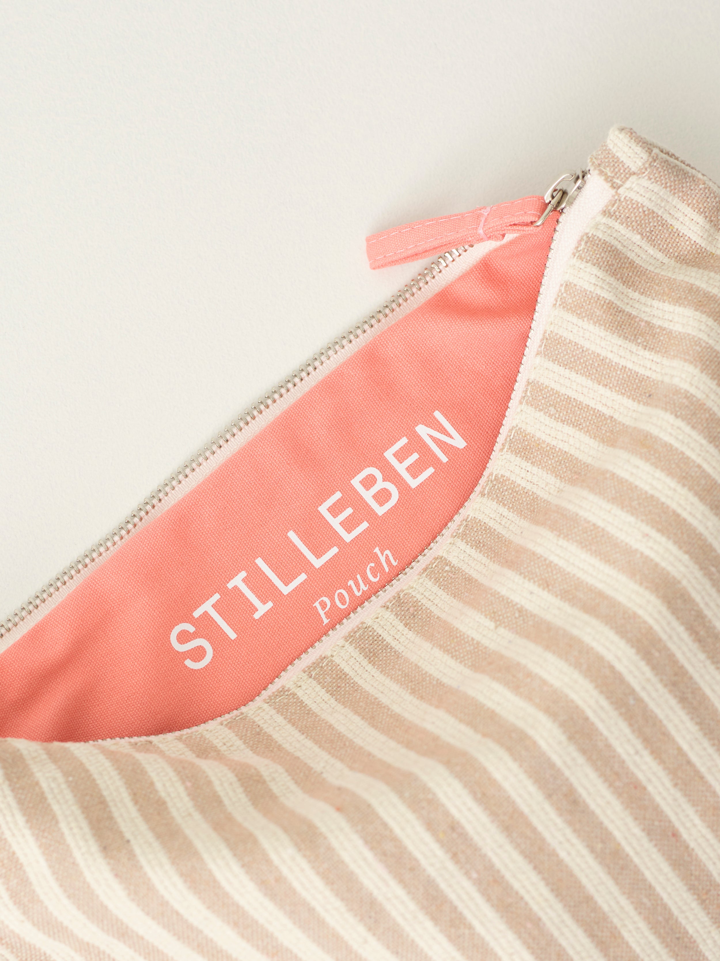 Stilleben pouch 22x16 structure beige