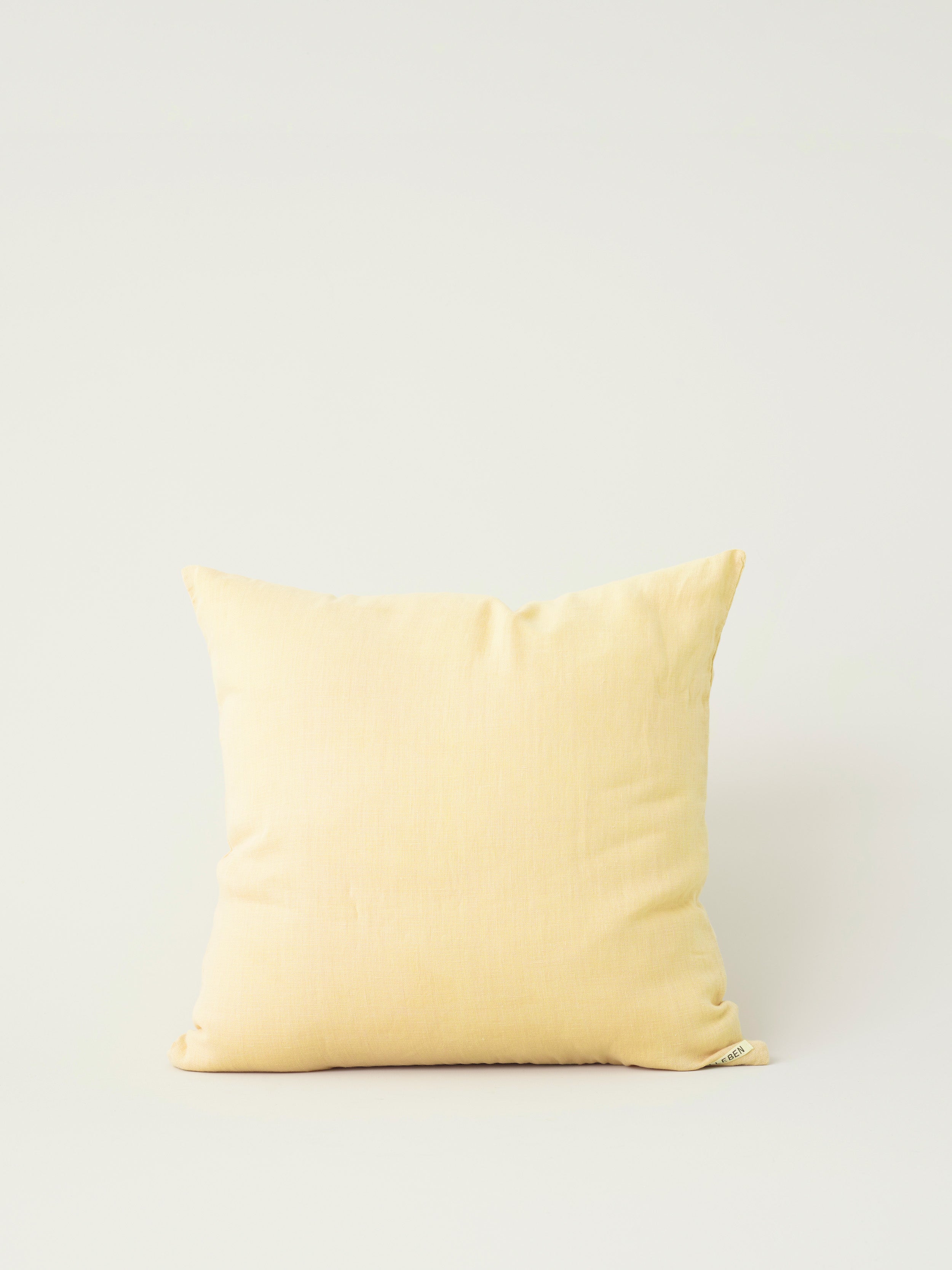 Stilleben cushion cover banana