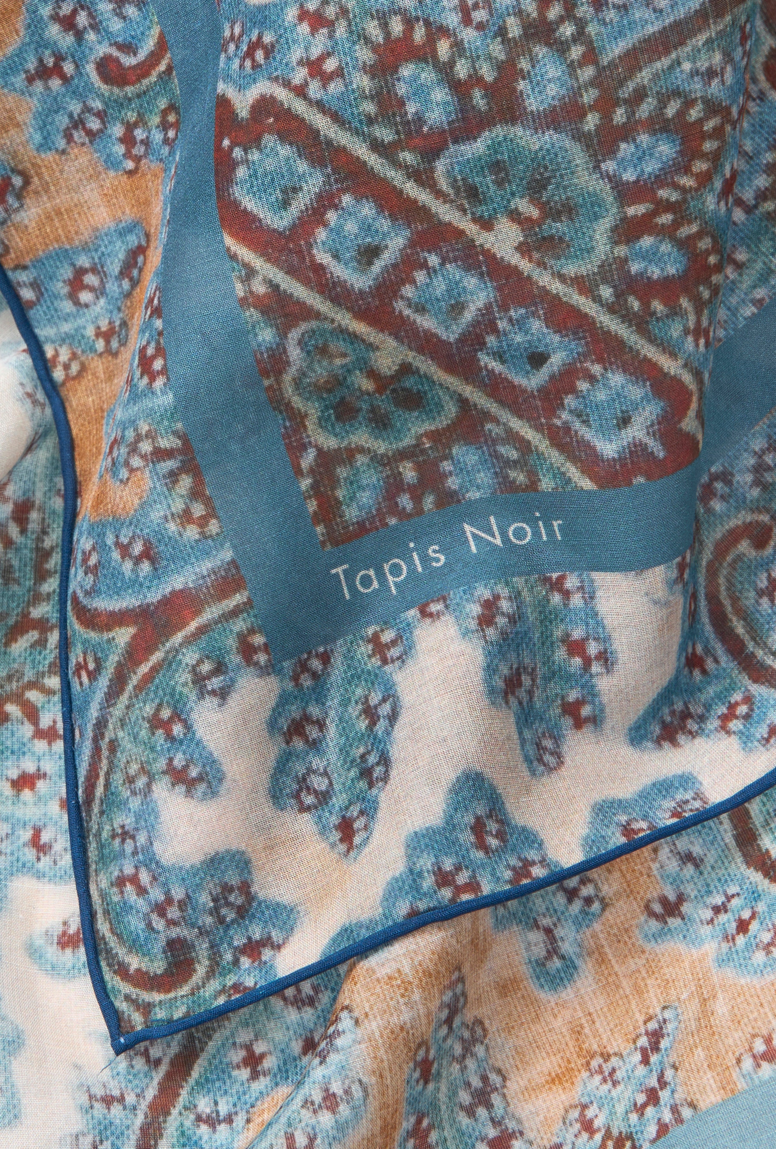Tapis Noir light Daphne scarf Blue