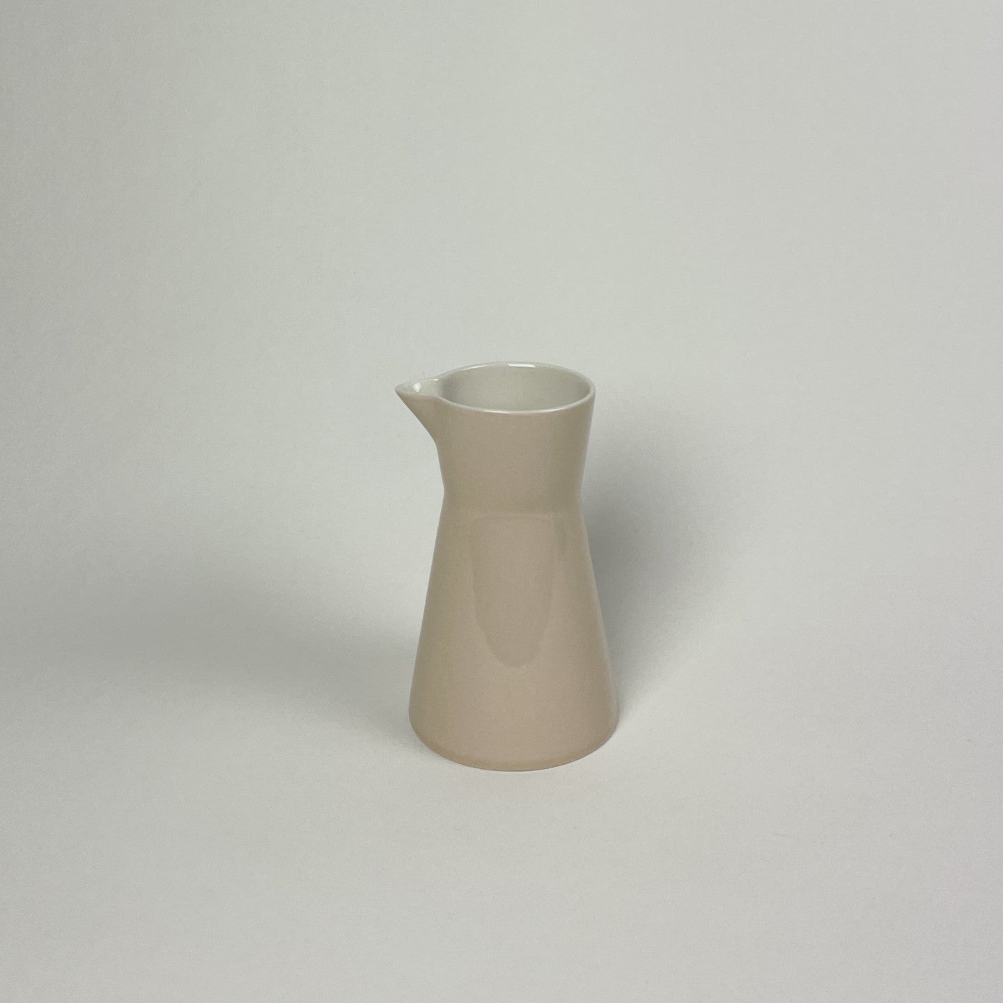 Anne Black plain kande Cream