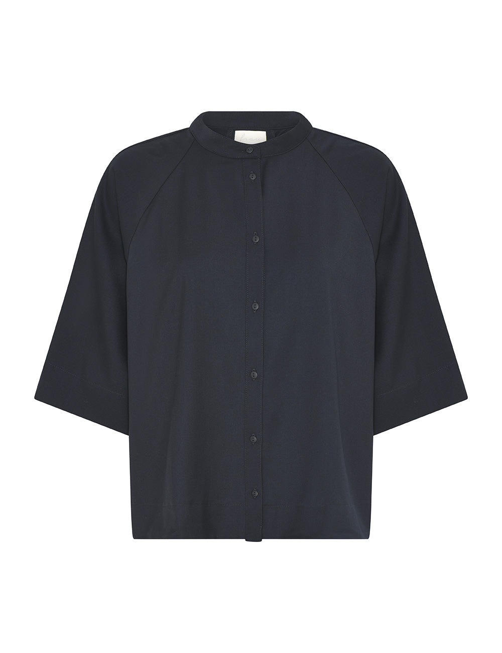 frau wool abu dhabi 3/4 short top dark navy