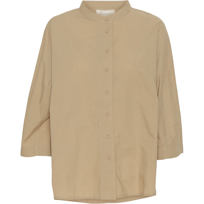 Seoul short shirt sand