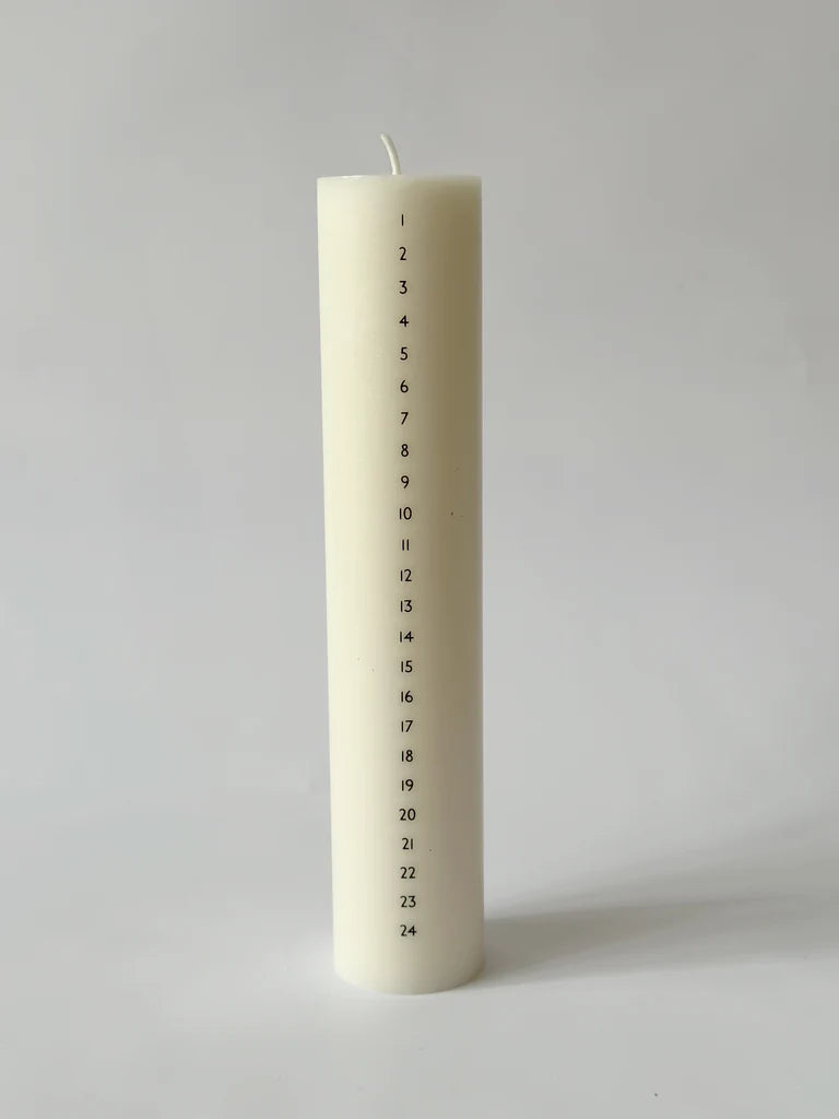 Åbenlys kalenderlys 5 cm sorte tal