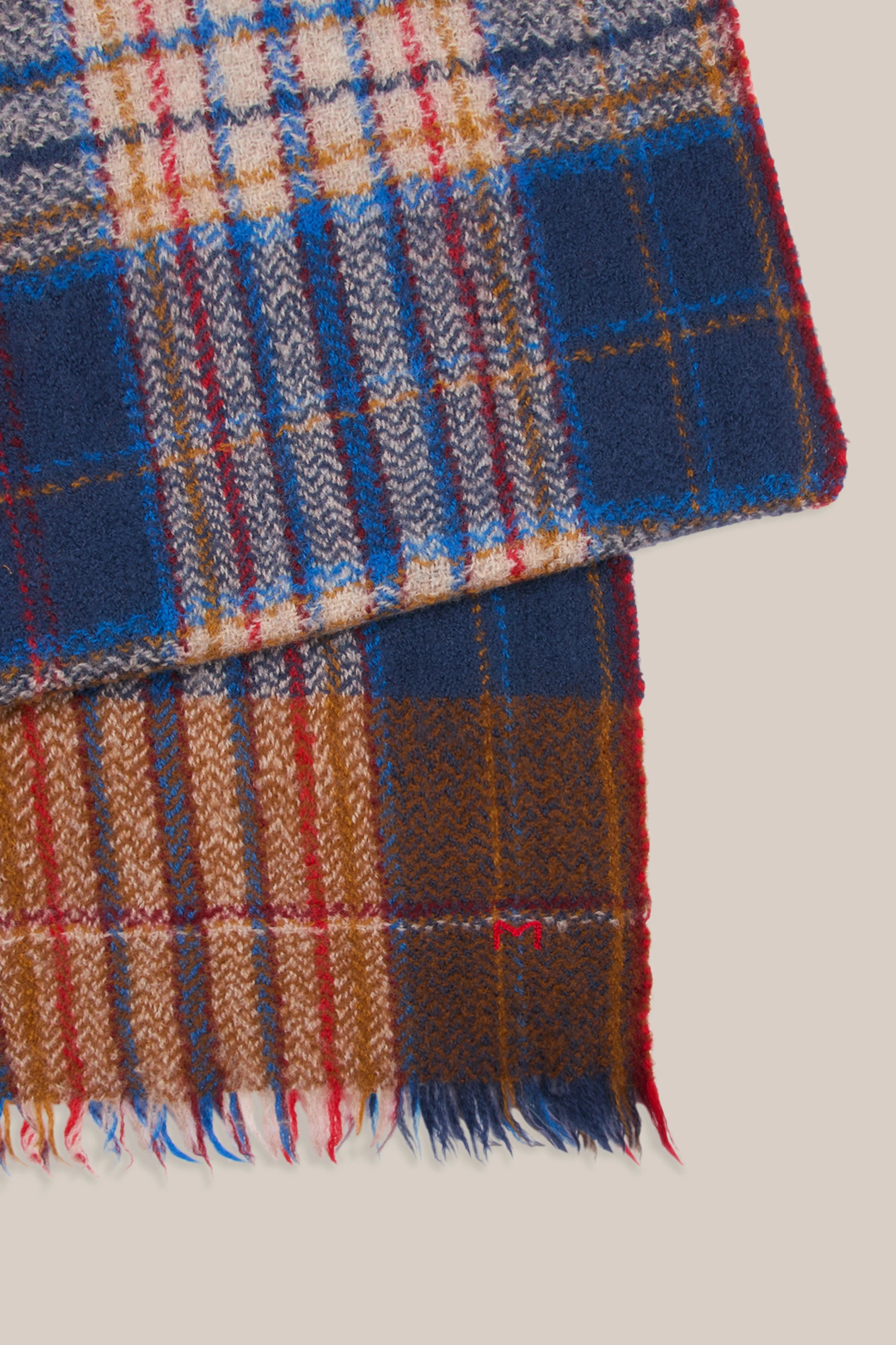 Moismont scarf Anderson No 803 Comedia