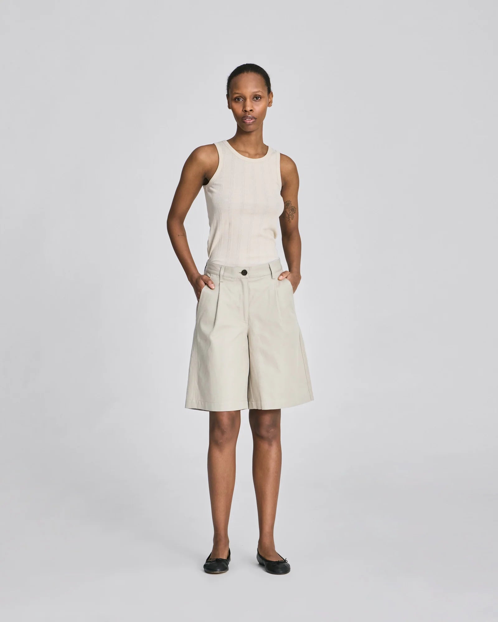 Gai+Lisva Gerda stretched twill shorts Ancient grey