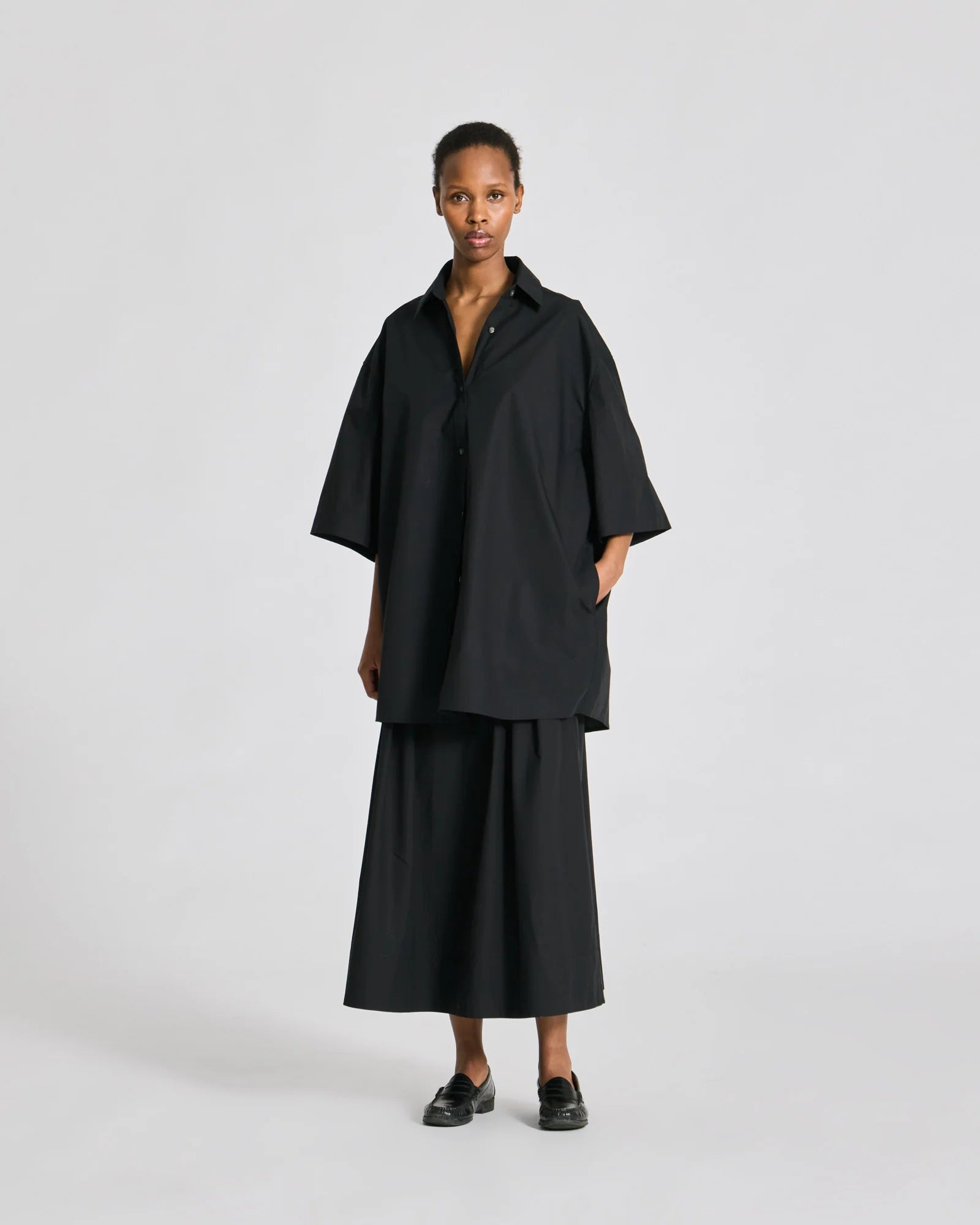 Gai+Lisva Johanne S/S Poplin shirt sort