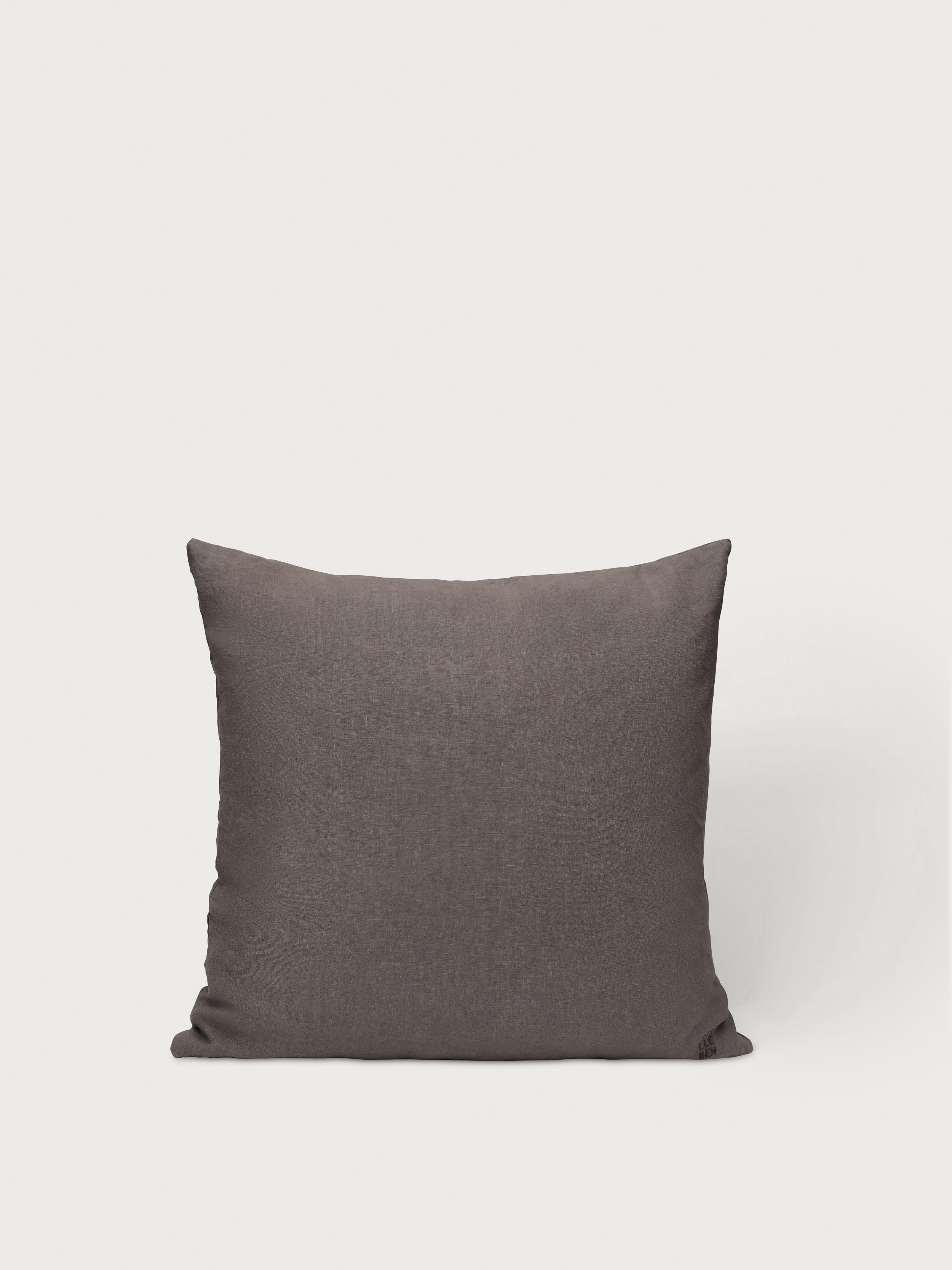 Stilleben cushion cover 50 x 50 Dark Brown