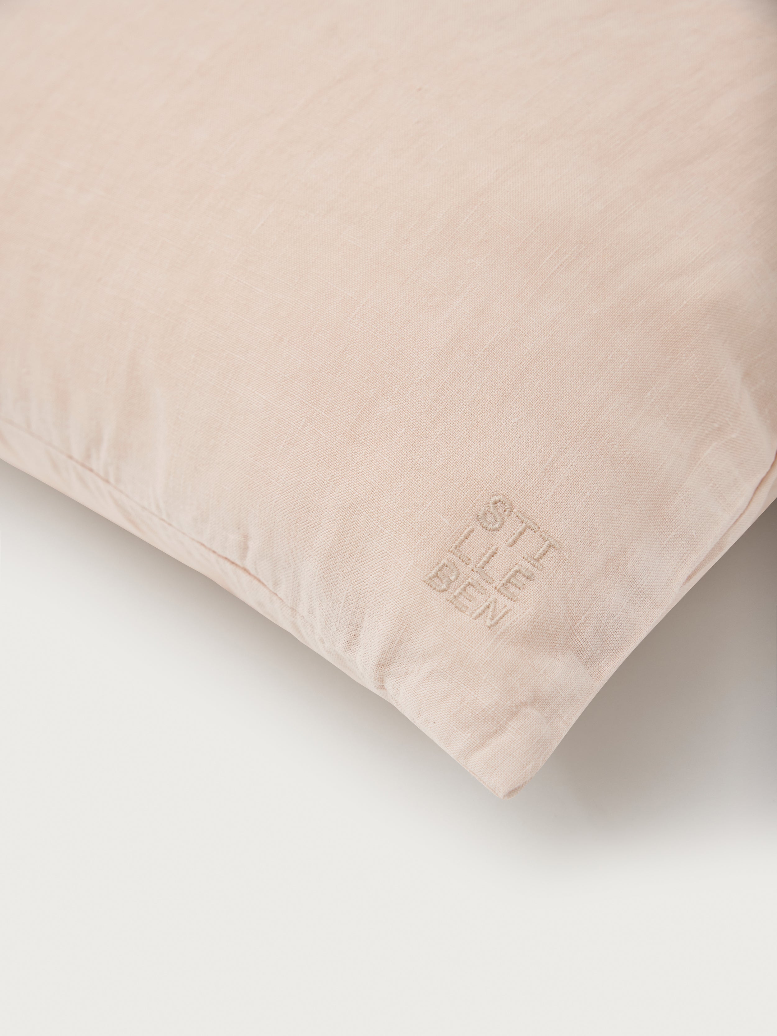 Stilleben Cushion cover 65 x 65 Blossom Rose