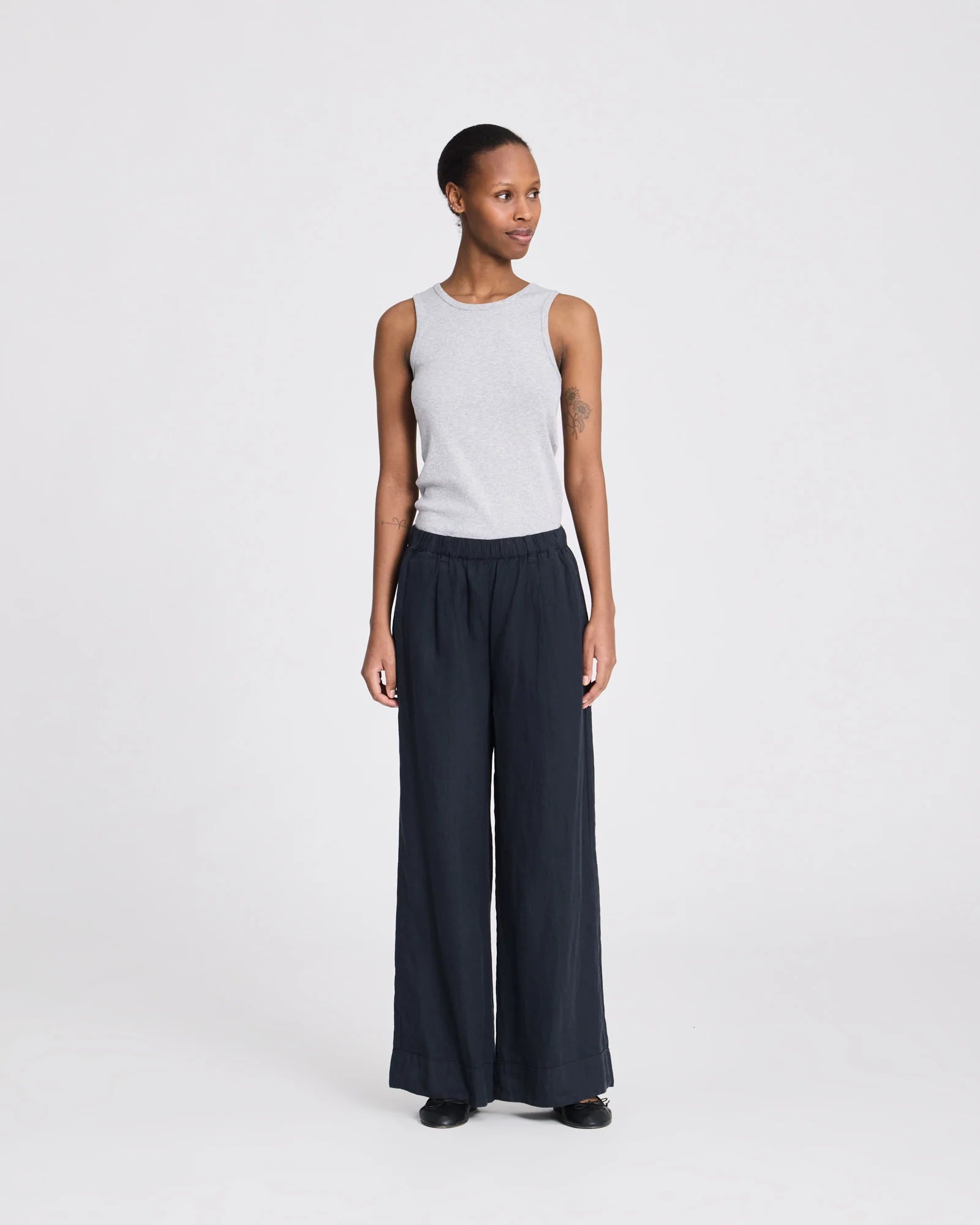 Gai+Lisva Leonora linen loose pants midnight blue