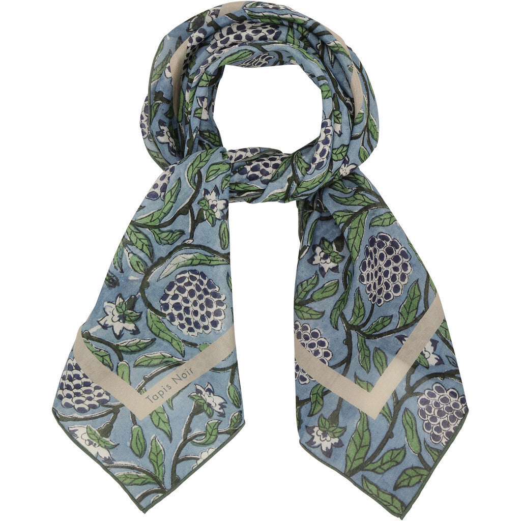 Tapis Noir light Blue swirl scarf