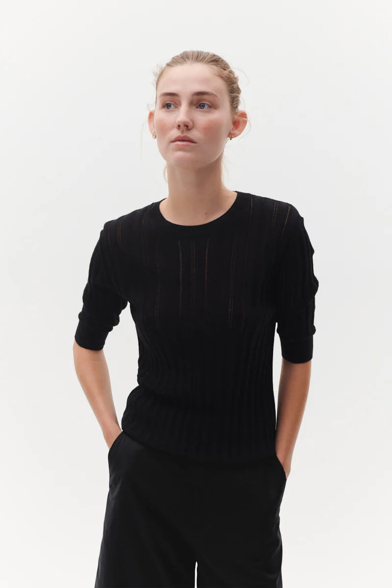 Beta Studios Maggie Pointelle bluse sort