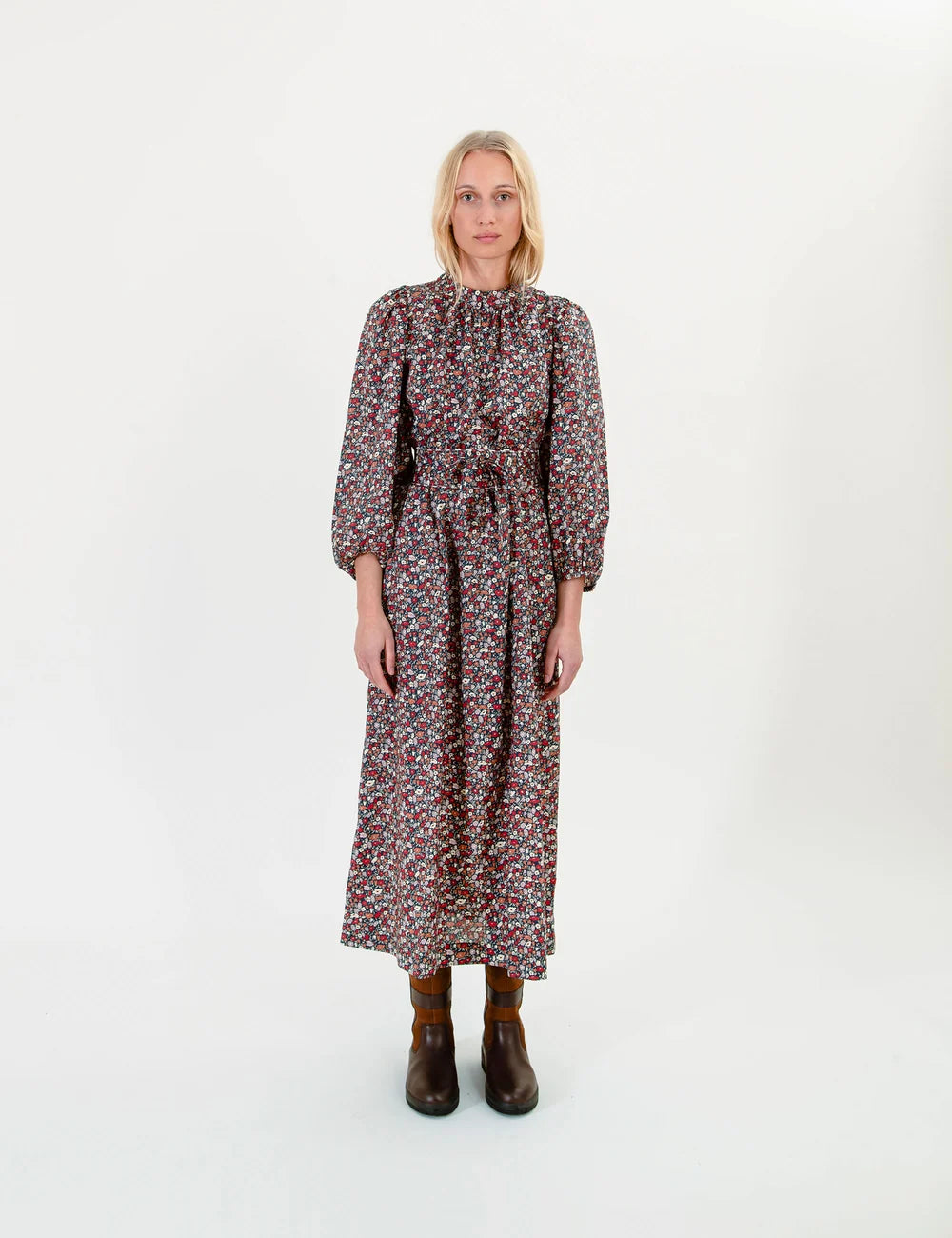 APOF Maya dress Petal & Daisy