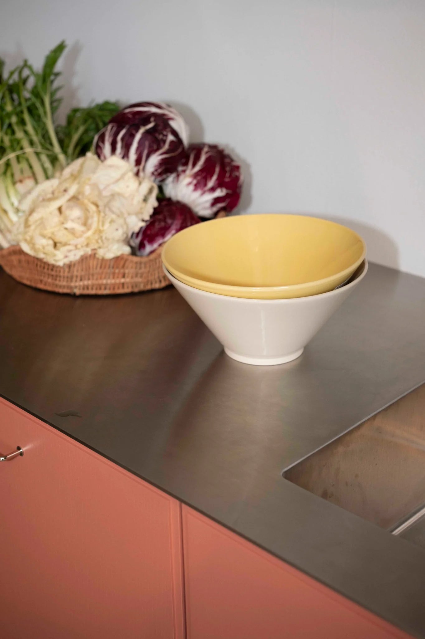 Stilleben Memphis serving bowl 24 cm Yellow