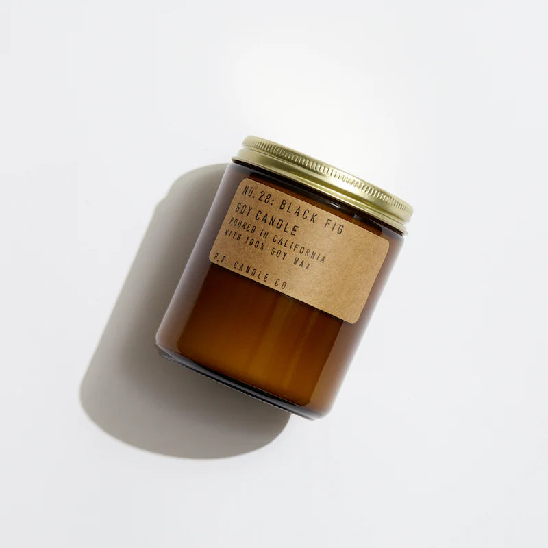 P.F. Candle standard duftlys Black Fig No. 28