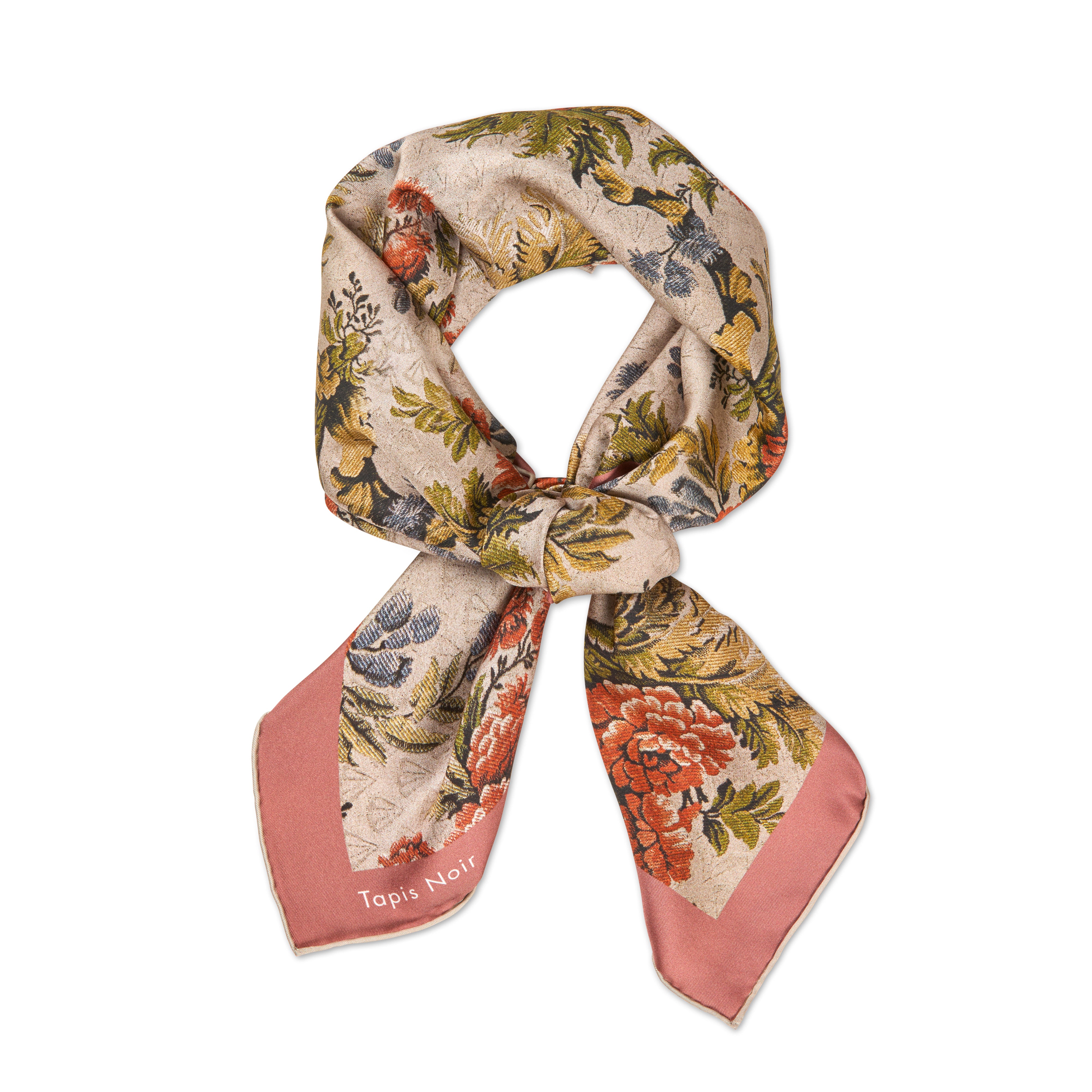 Tapis Noir classical Peach flower scarf