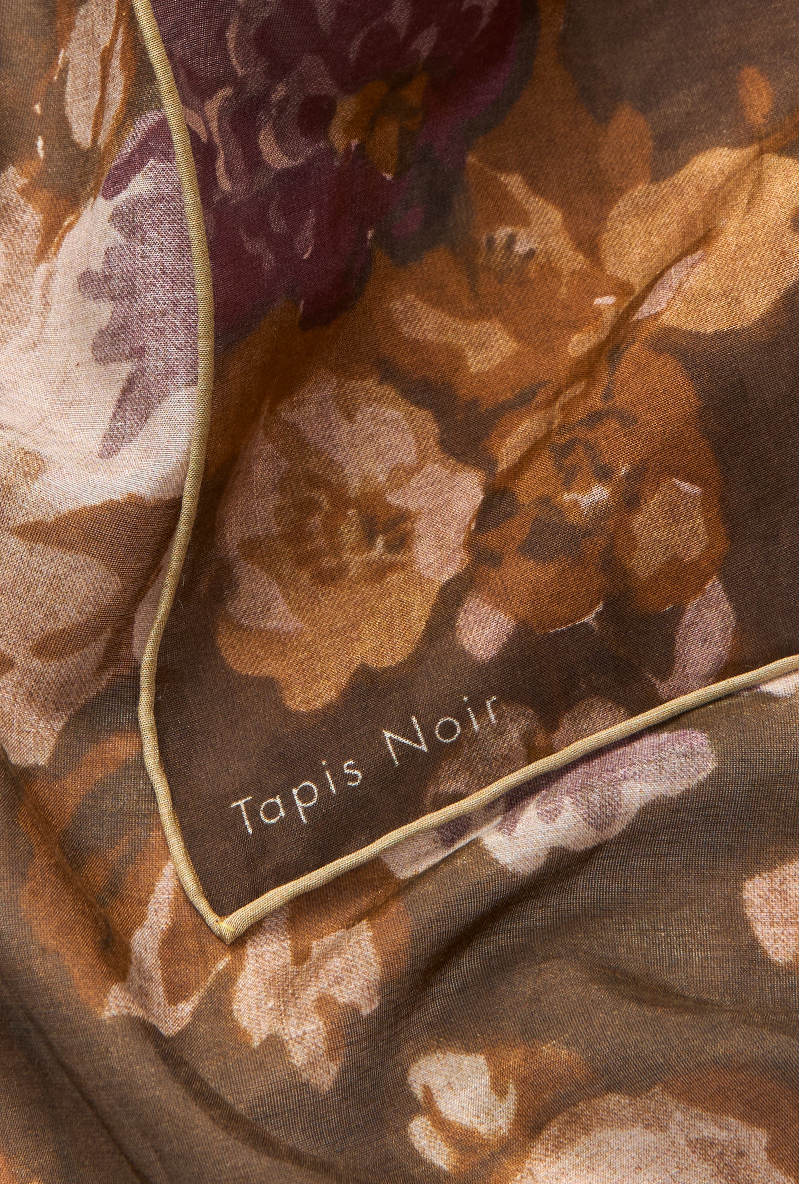 Tapis Noir light Daisy scarf Dark Olive