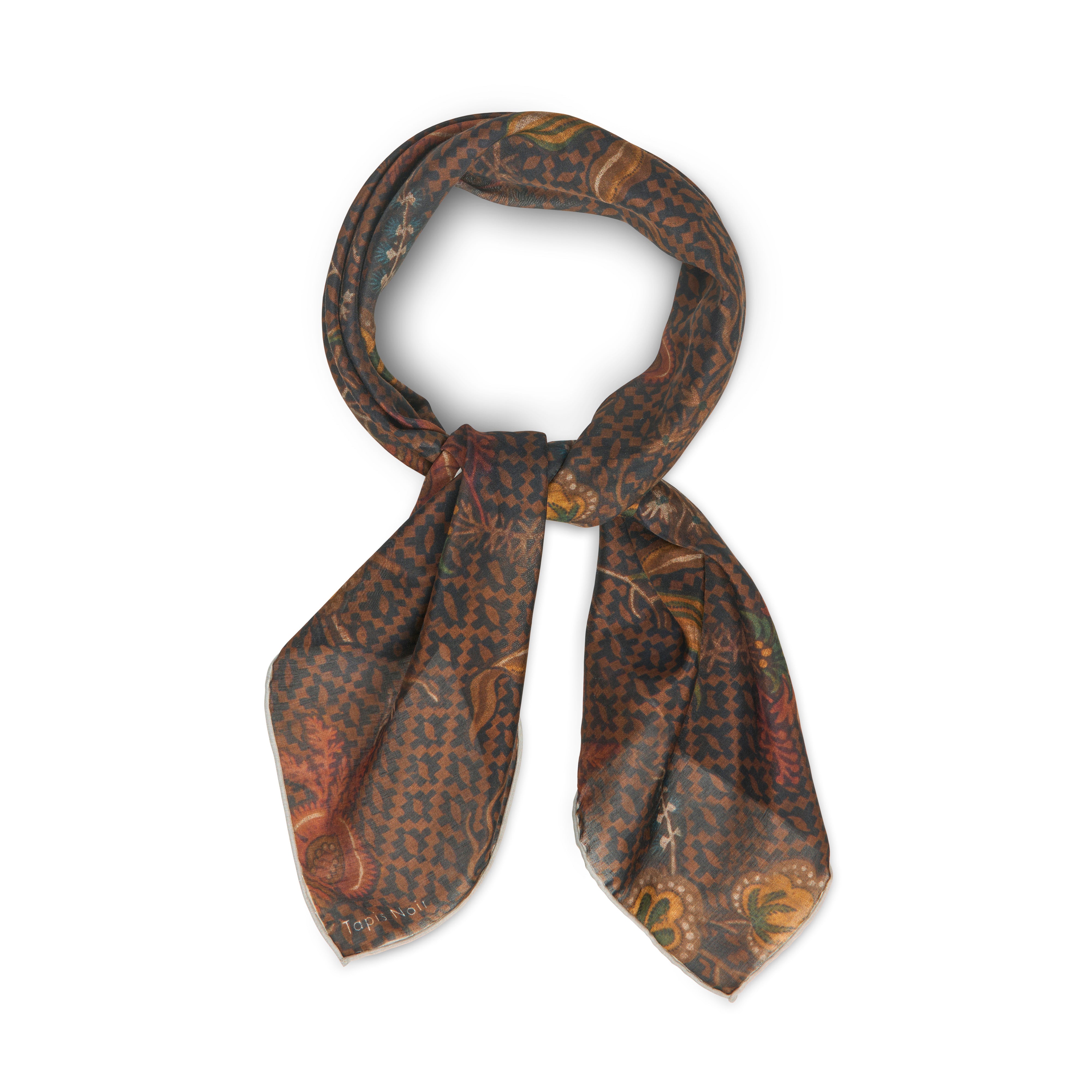 Tapis Noir light Demi scarf Brown