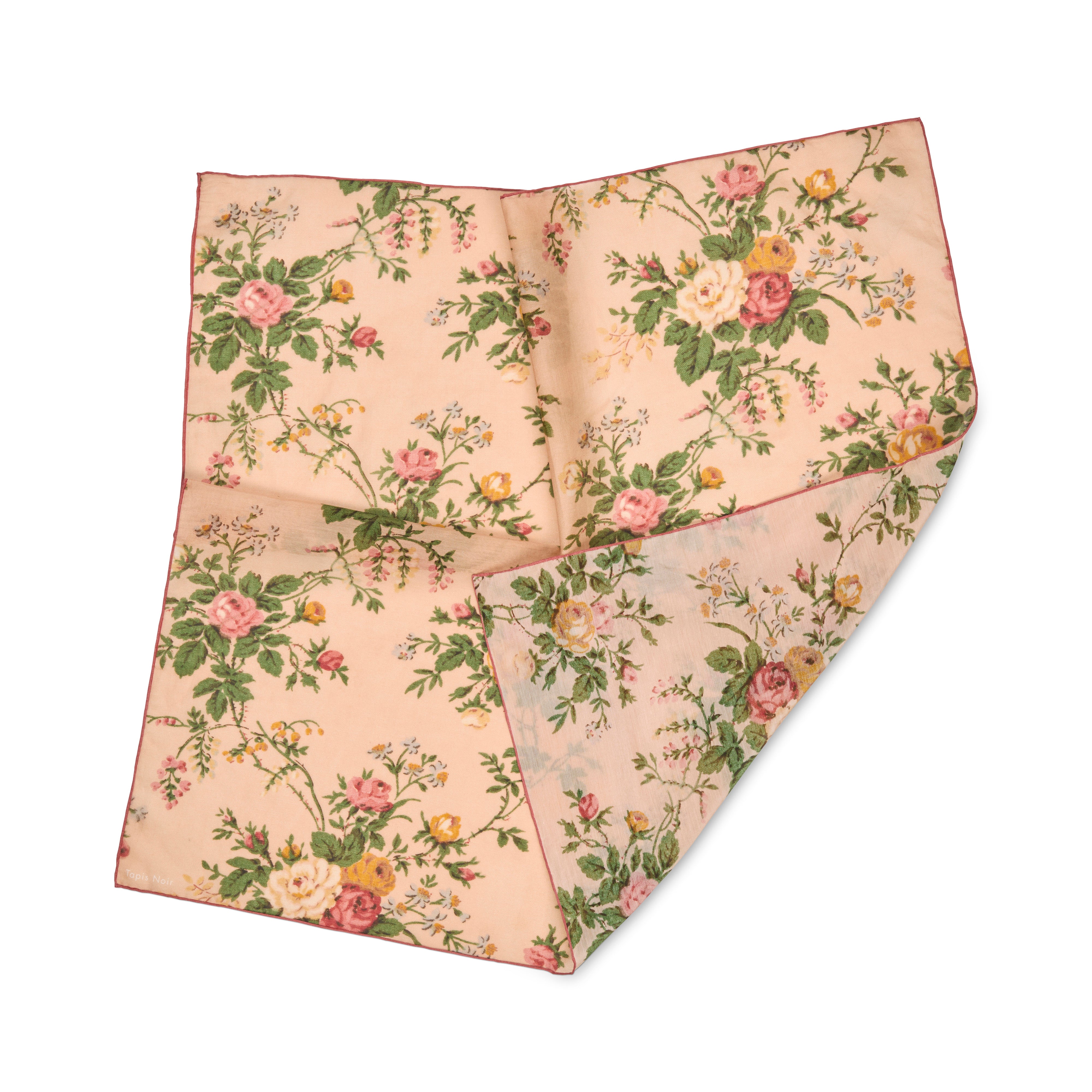 Tapis Noir light Dawn scarf Soft Pink