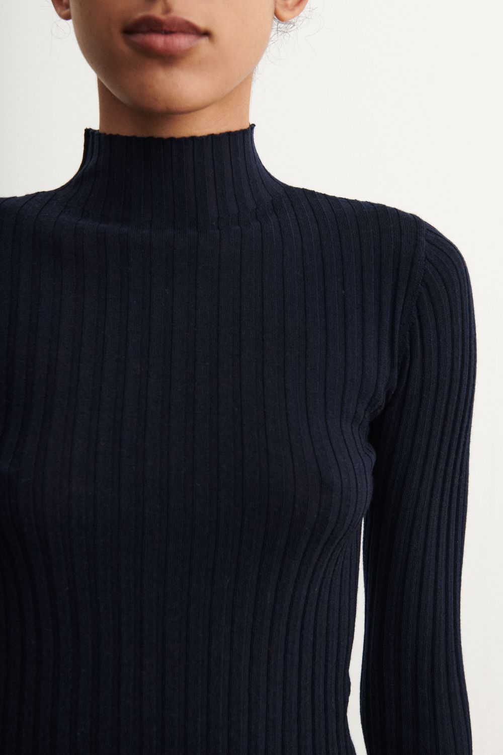 Fub High neck rib blouse Dark navy